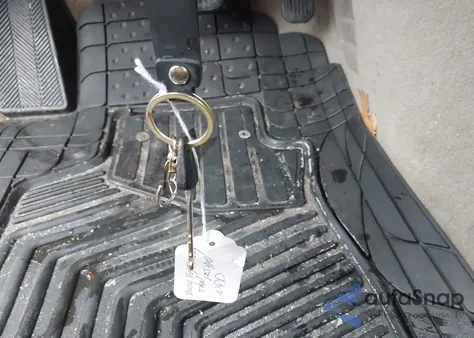 2004 Toyota Camry Le from USA, damaged, VIN 4T1BE32K44U851058